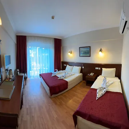 Stella Hotel&spa Otel 4*