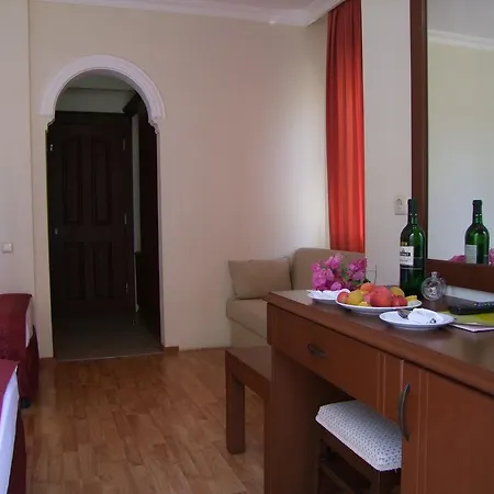 Stella Hotel&spa 케메르